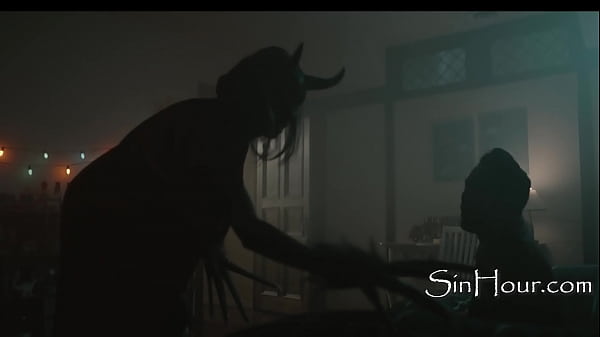 Dude fucks a demon from hell (scary af)