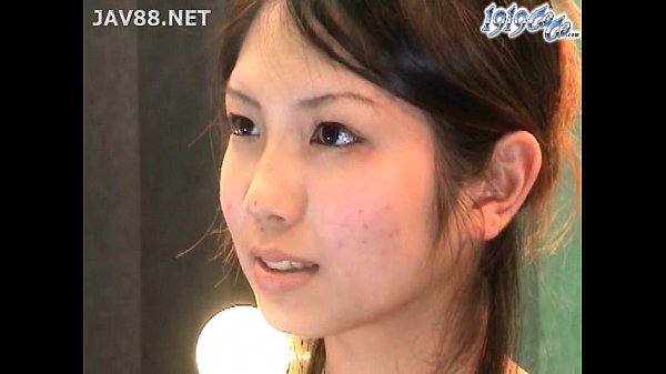 Pretty Japanese girl cum in mouth